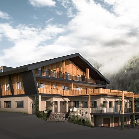 شقة Tyrol Living & Cafe نوفا ليفانتي المظهر الخارجي الصورة